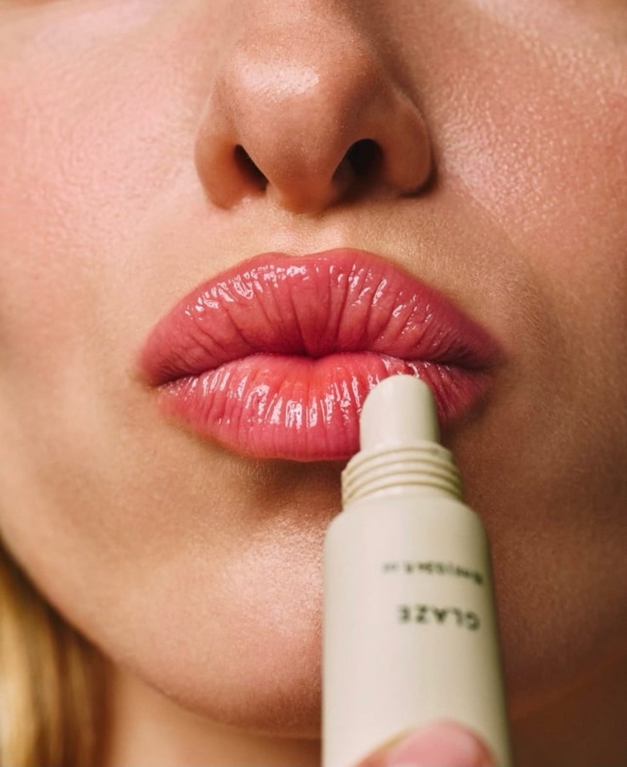 PUSY beauty lip glaze